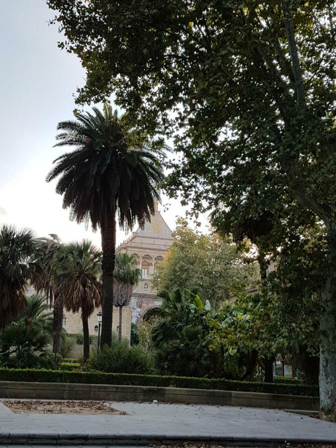 Casa Vacanze Villa D'Orleans Palermo Buitenkant foto