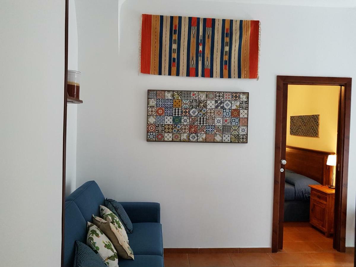 Casa Vacanze Villa D'Orleans Palermo Buitenkant foto