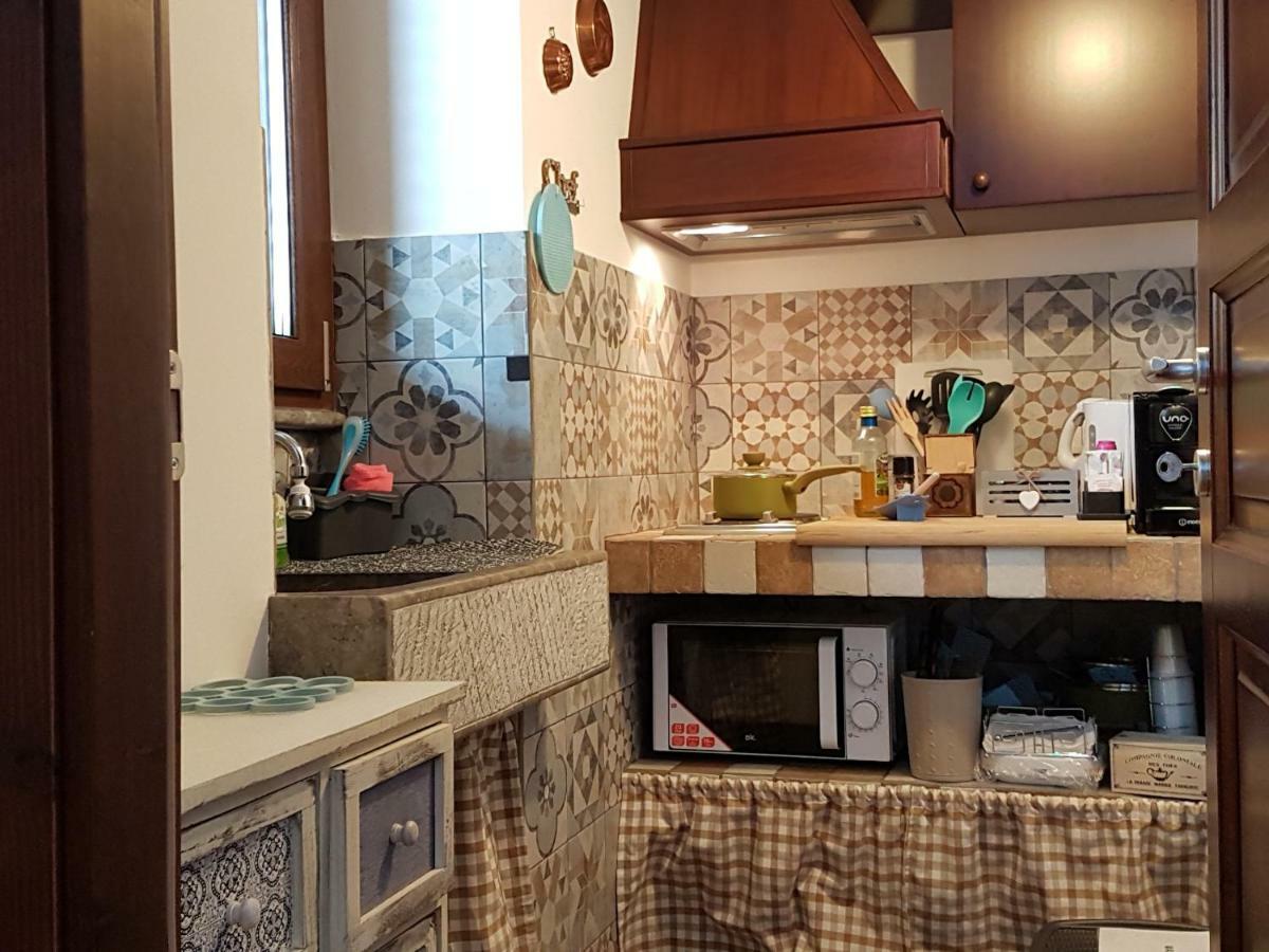 Casa Vacanze Villa D'Orleans Palermo Buitenkant foto