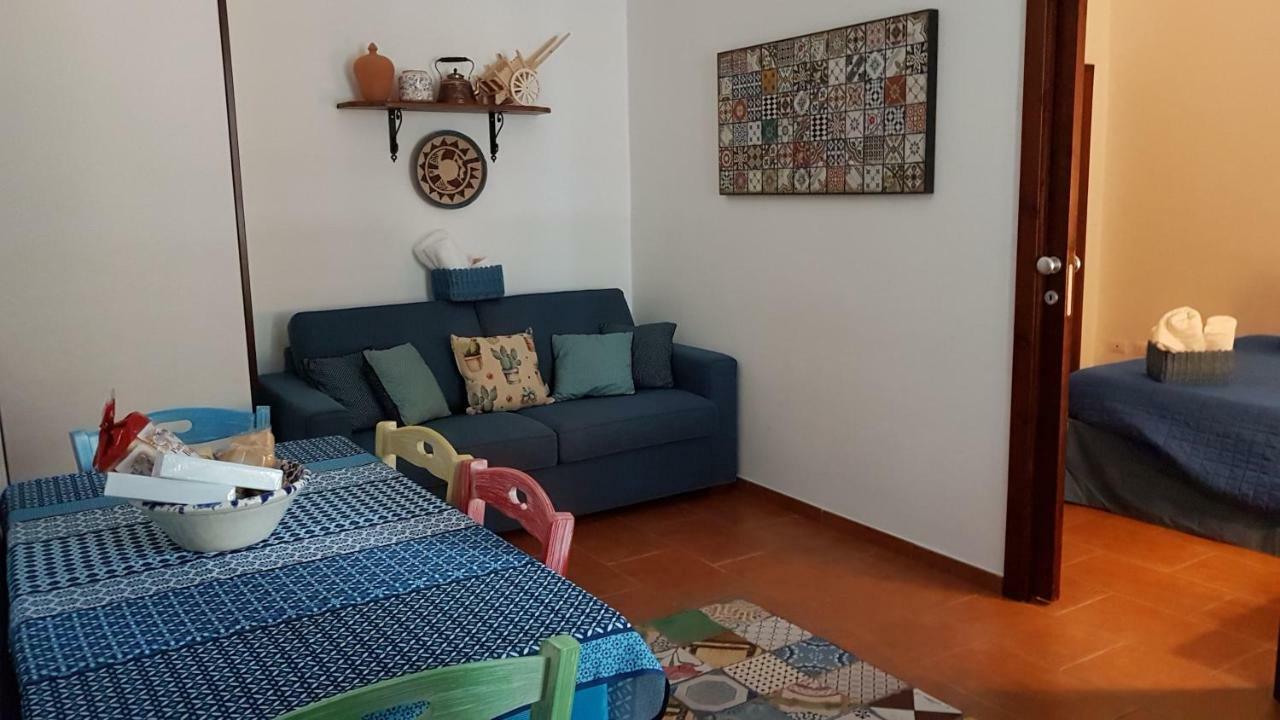 Casa Vacanze Villa D'Orleans Palermo Buitenkant foto